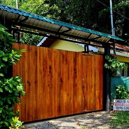 Jungle Beach Bungalow With Ac & Fiber Optic Puerto Viejo de Talamanca Buitenkant foto